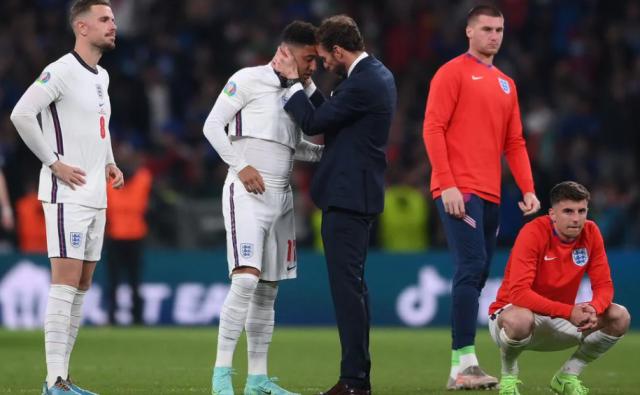 世界杯高清直播入口-【揭秘】拨开英格兰点球大战疑云 索斯盖特锅在哪？